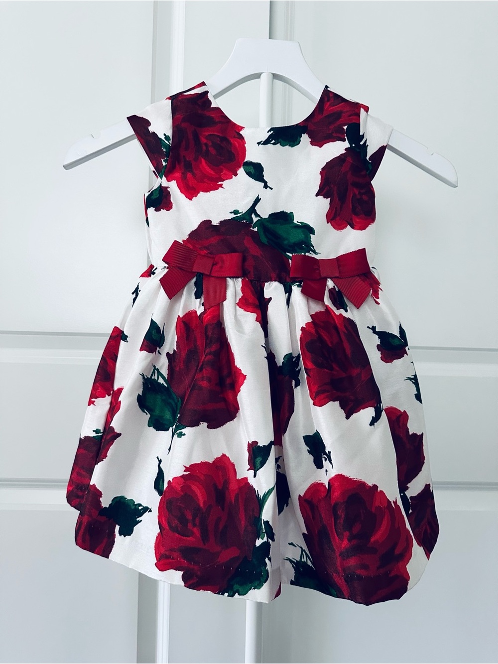 Girls Dressed Up By Gym White Floral Rose Print Dress with Red Bow Size 2T